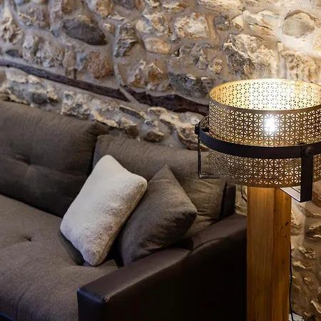 بيت للعطل Leontis Proti