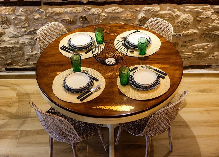 Leontis Сasa de vacaciones Proti